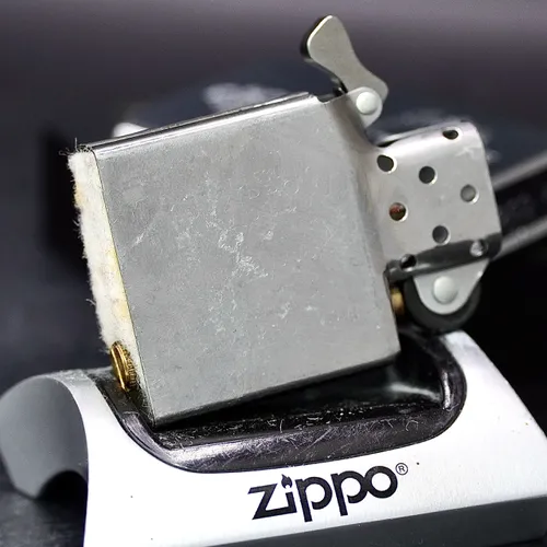 ZIPPO XƯA 1991 - HÀNG XƯA THẬP NIÊN 90s _ CHỦ ĐỀ TÀU CHIẾN THỦY QUÂN LỤC CHIẾN