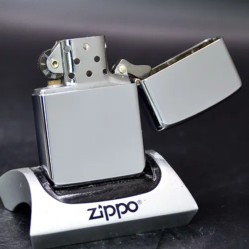 ZIPPO XƯA 1989 - HÀNG XƯA THẬP NIÊN 80s _ CHỦ ĐỀ TÀU CHIẾN CLEVERLAND LPD-7
