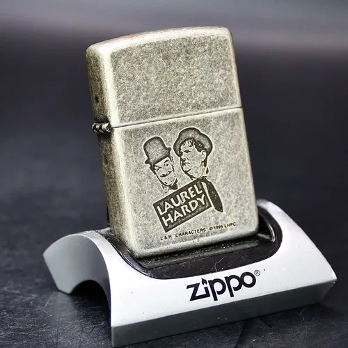 ZIPPO XƯA 1995 - HÀNG XƯA THẬP NIÊN 90s _ CHỦ ĐỀ NGHỆ SĨ LAUREL HARDY (2)