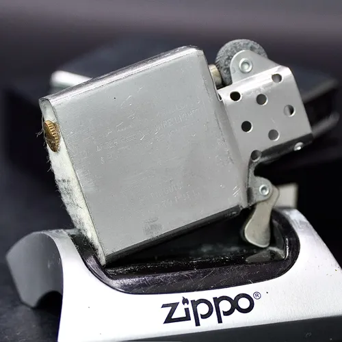 ZIPPO XƯA 1994 - HÀNG XƯA THẬP NIÊN 90s _ CHỦ ĐỀ LỰC LƯỢNG HIẾN BINH PHÁP