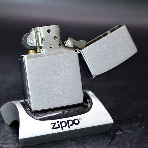 ZIPPO XƯA 2000 - HÀNG XƯA 2000s _ CHỦ ĐỀ TÀU NGẦM MENDEL RIVERS SSN-686