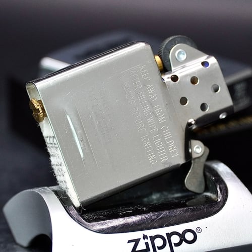 ZIPPO XƯA 2000 - HÀNG XƯA 2000s _ CHỦ ĐỀ TÀU NGẦM MENDEL RIVERS SSN-686