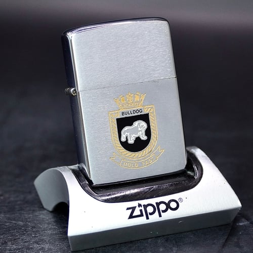 ZIPPO XƯA 1976 - HÀNG XƯA THẬP NIÊN 70s _ CHỦ ĐỀ LOGO TÀU CHIẾN HMS BULLDOG