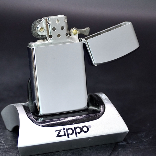 ZIPPO SLIM XƯA 1976 - HÀNG XƯA THẬP NIÊN 70s _ CHỦ ĐỀ ĐỒNG XU LÁ PHONG CANADA