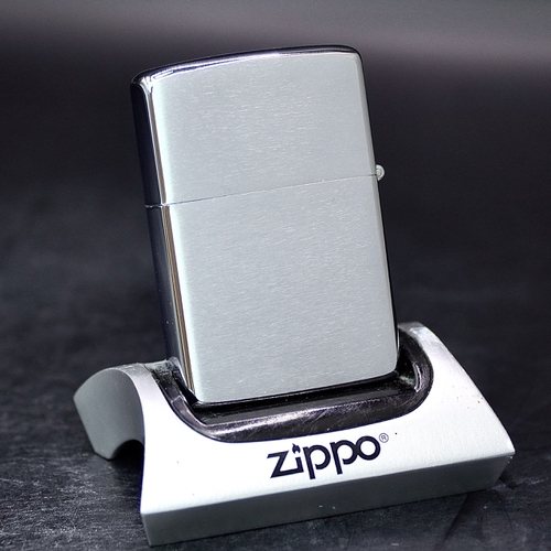 ZIPPO XƯA 1981 - HÀNG XƯA THẬP NIÊN 80s _ CHỦ ĐỀ NGUYÊN BẢN