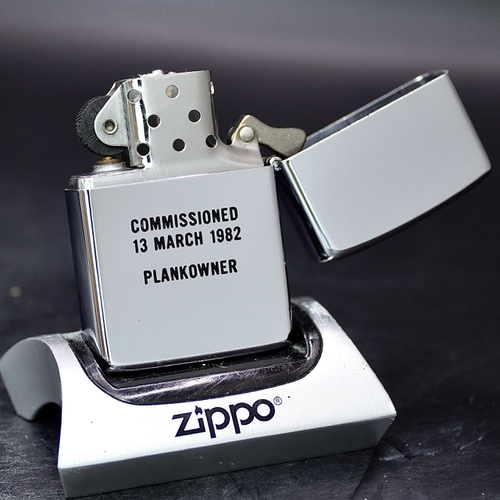 ZIPPO XƯA 1981 - HÀNG XƯA THẬP NIÊN 80s _ CHỦ ĐỀ LOGO TÀU SÂN BAY CARL VINSON
