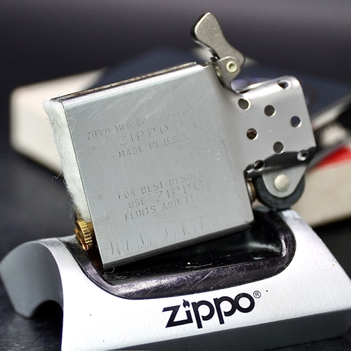 ZIPPO XƯA 1982 - HÀNG XƯA THẬP NIÊN 80s _ CHỦ ĐỀ LOGO TÀU CHIẾN EDSON DD-946