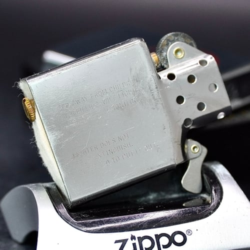 ZIPPO XƯA 1988 - HÀNG XƯA THẬP NIÊN 80s _ CHỦ ĐỀ TÀU CHIẾN MOINESTER FF-1097