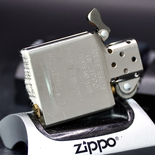 ZIPPO XƯA 2005 - HÀNG XƯA 2000s _ CHỦ ĐỀ PHI ĐOÀN VF-103 JOLLY ROGERS