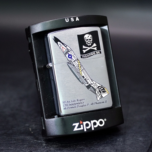 ZIPPO XƯA 2007 - HÀNG XƯA 2000s _ CHỦ ĐỀ PHẢN LỰC VF-84