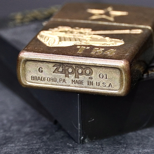 ZIPPO XƯA 2001 - HÀNG XƯA 2000s _ CHỦ ĐỀ XE TĂNG T54