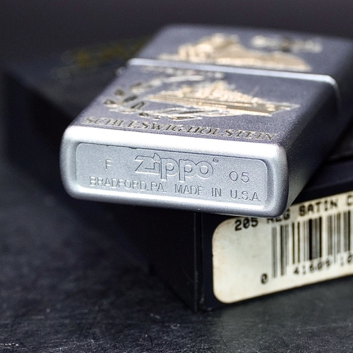 ZIPPO XƯA 2005 - HÀNG XƯA 2000s _ CHỦ ĐỀ TÀU CHIẾN SCHLESWIG-HOLSTEIN