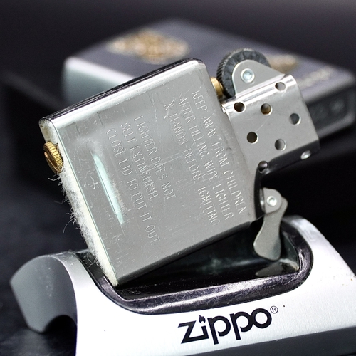 ZIPPO XƯA 2002 - HÀNG XƯA 2000s _ CHỦ ĐỀ TÀU CHIẾN ĐỨC BLUCHER
