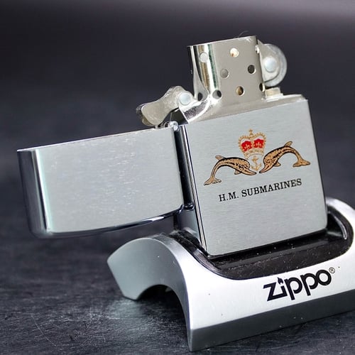 ZIPPO XƯA 1998 - HÀNG XƯA THẬP NIÊN 90s _ CHỦ ĐỀ LOGO TÀU NGẦM HOÀNG GIA ANH