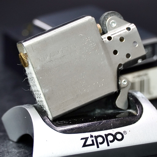 ZIPPO XƯA 1999 - HÀNG XƯA THẬP NIÊN 90s _ CHỦ ĐỀ TÀU SÂN BAY KITTY HAWK CV-63