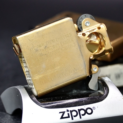 ZIPPO XƯA 1999 - HÀNG XƯA THẬP NIÊN 90s _ CHỦ ĐỀ TẨU THUỐC