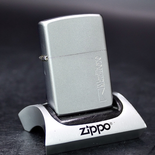 ZIPPO XƯA 2002 - HÀNG XƯA 2000s _ CHỦ ĐỀ MARLBORO