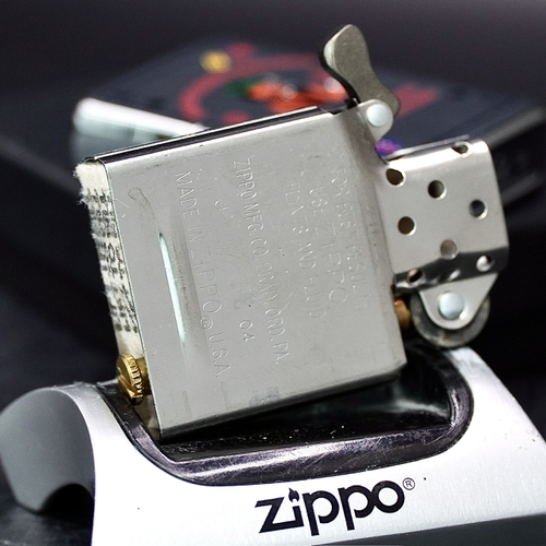 ZIPPO XƯA 2004 - HÀNG XƯA 2000s _ CHỦ ĐỀ BIỂU TƯỢNG PHI ĐOÀN TRỰC THĂNG MỸ