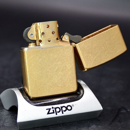 ZIPPO XƯA 2001 - HÀNG XƯA 2000s _ CHỦ ĐỀ COTY 2001