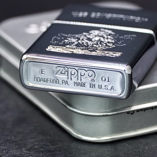 ZIPPO XƯA 2001 - HÀNG XƯA 2000s _ CHỦ ĐỀ TÀU CHIẾN CONSTITUITION