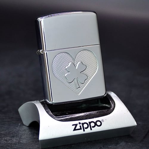 ZIPPO ARMOR XƯA 2005 - HÀNG XƯA 2000s _ CHỦ ĐỀ CỎ 4 LÁ