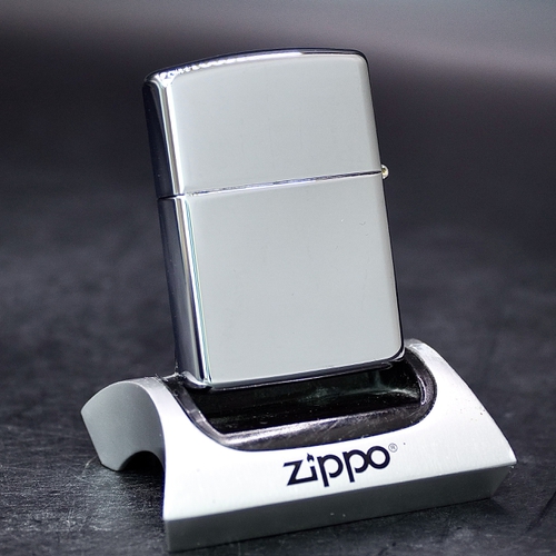 ZIPPO ARMOR XƯA 2005 - HÀNG XƯA 2000s _ CHỦ ĐỀ CỎ 4 LÁ