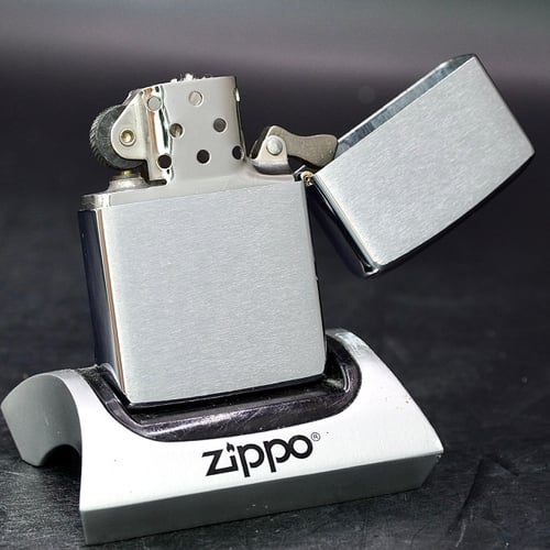 ZIPPO XƯA 1974 - HÀNG XƯA THẬP NIÊN 70s _ CHỦ ĐỀ TƯỞNG NHỚ TRÂN CHÂU CẢNG