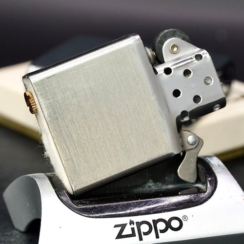 ZIPPO XƯA 1974 - HÀNG XƯA THẬP NIÊN 70s _ CHỦ ĐỀ TƯỞNG NHỚ TRÂN CHÂU CẢNG