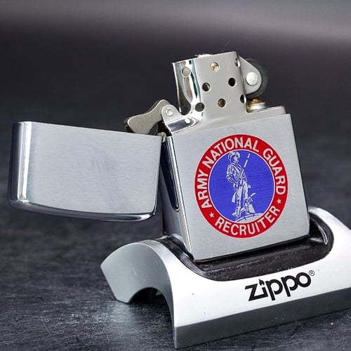 ZIPPO XƯA 1974 - HÀNG XƯA THẬP NIÊN 70s _ CHỦ ĐỀ TUYỂN DỤNG VỆ BINH QUỐC GIA