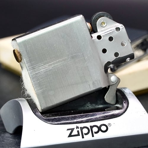 ZIPPO XƯA 1974 - HÀNG XƯA THẬP NIÊN 70s _ CHỦ ĐỀ CÔNG TY GỖ CỦA MỸ