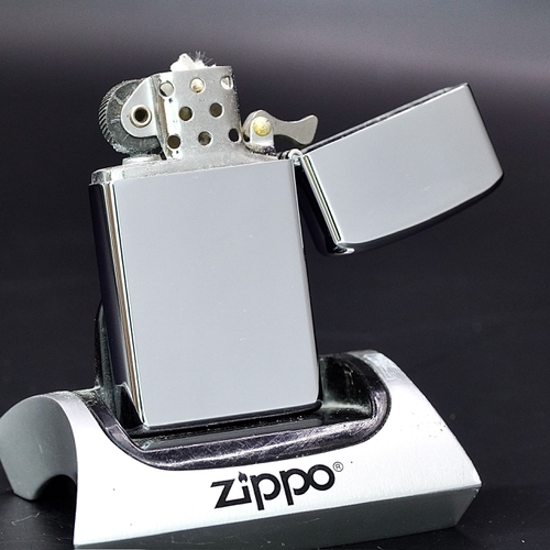 ZIPPO XƯA 1960 - HÀNG XƯA THẬP NIÊN 60s _ CHỦ ĐỀ TÀU CHIẾN KITTY HAWK CVA 63