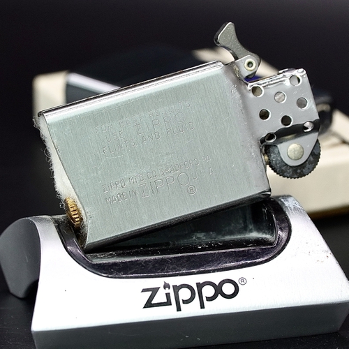 ZIPPO XƯA 1972 - HÀNG XƯA THẬP NIÊN 70s _ CHỦ ĐỀ LOGO TÀU CHIẾN JOHNSTON DD 821