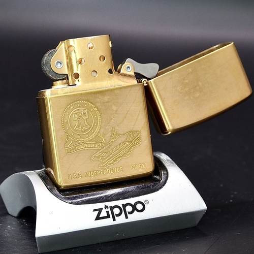 ZIPPO XƯA 1996 - HÀNG XƯA THẬP NIÊN 90s _ CHỦ ĐỀ TÀU CHIẾN INDEPENDENCE CV 62