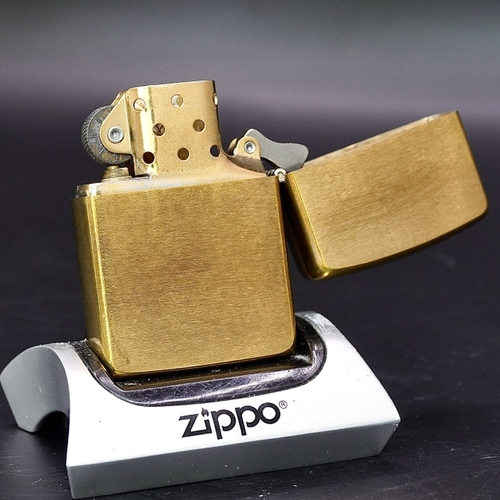 ZIPPO XƯA 32-90 - HÀNG XƯA THẬP NIÊN 90s _ CHỦ ĐỀ TÀU CHIẾN ROBERT BRADLEY FFG 49