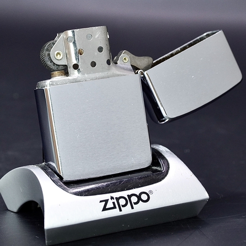 ZIPPO XƯA 1990 - HÀNG XƯA THẬP NIÊN 90s _ CHỦ ĐỀ LOGO KỴ BINH NƯỚC ANH