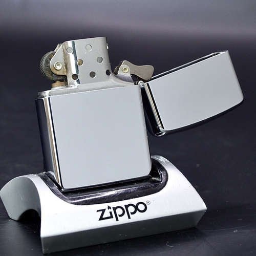 ZIPPO XƯA 1990 - HÀNG XƯA THẬP NIÊN 90s _ CHỦ ĐỀ THỦY QUÂN LỤC CHIẾN