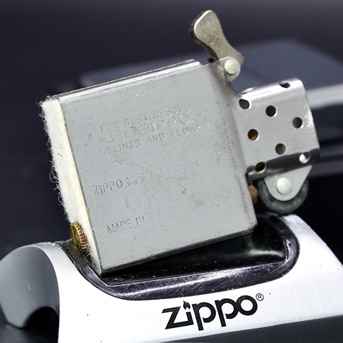ZIPPO XƯA 1990 - HÀNG XƯA THẬP NIÊN 90s _ CHỦ ĐỀ LOGO LỰC LƯỢNG TỰ VỆ NHẬT BẢN