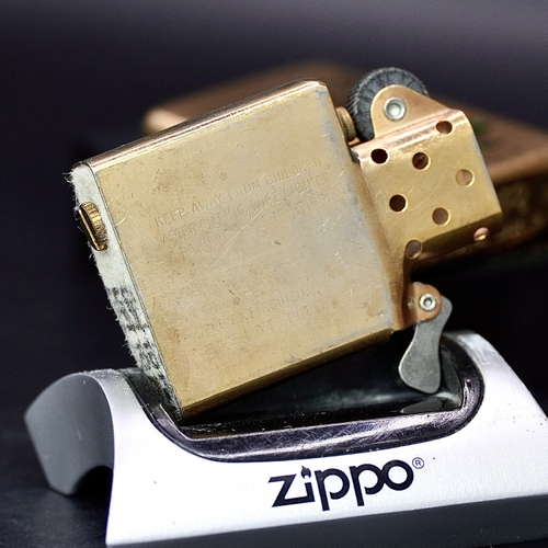 ZIPPO XƯA 1993 - HÀNG XƯA THẬP NIÊN 90s _ CHỦ ĐỀ ALICE IN WONDERLAND