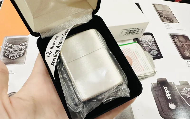 Zippo chính hãng đẵng cấp Zippo sưu tầm