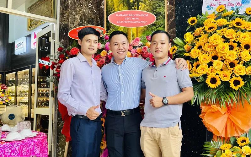 Chúc mừng khai trương Cửa hàng Zippo 5555