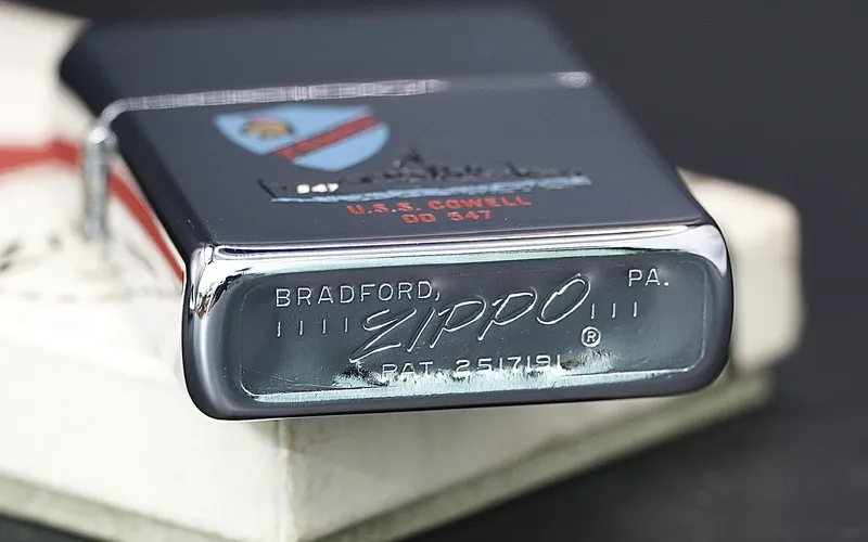 Zippo cổ món đồ sưu tầm đắt giá dành cho người sành điệu