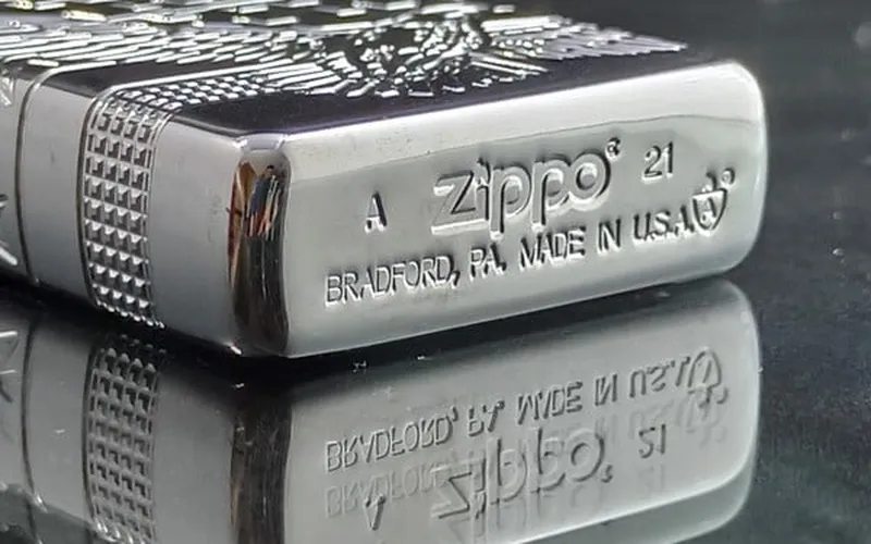 Cách phân biệt zippo chính hãng và hàng giả