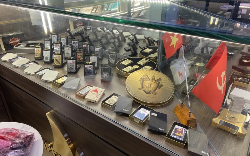Zippo 5555 Zippo Chính Hãng