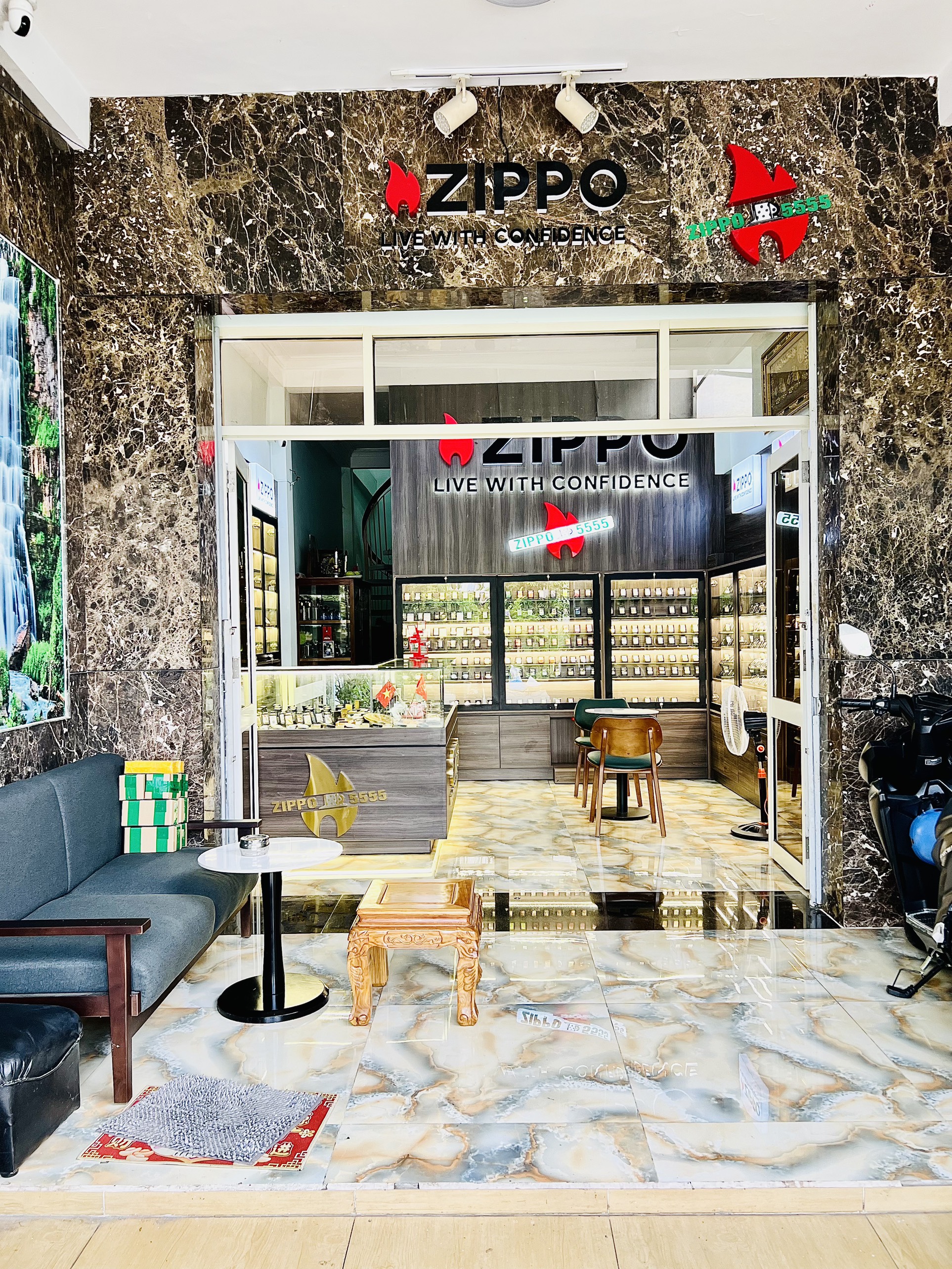Cửa hàng Zippo 5555 Cửa hàng Zippo 5555