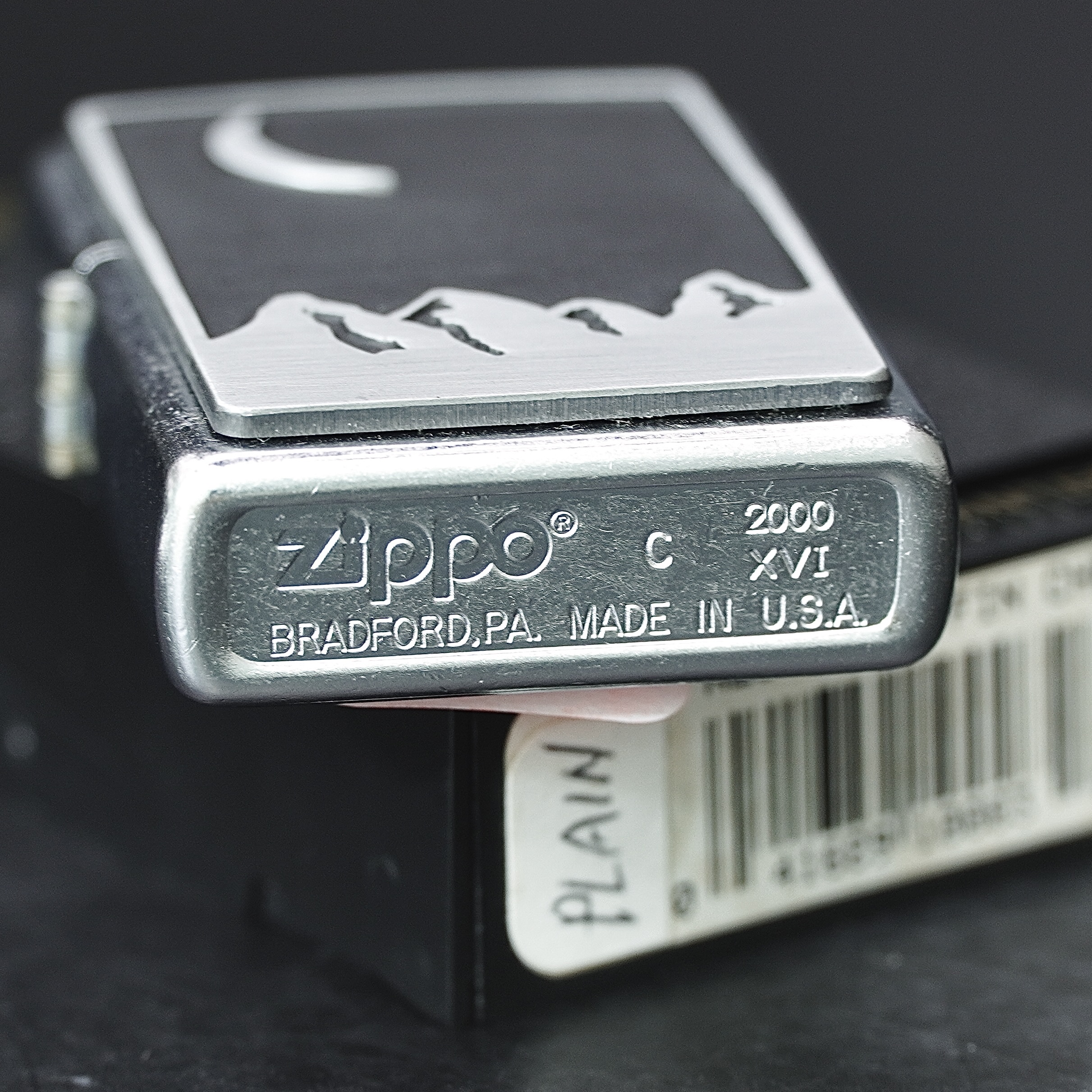 Zippo dùng xăng hay dầu Zippo dùng xăng hay dầu