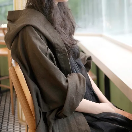 Áo Khoác Hoodie Min Tee – Phong Cách Tối Giản, Cá Tính, Quyến Rũ