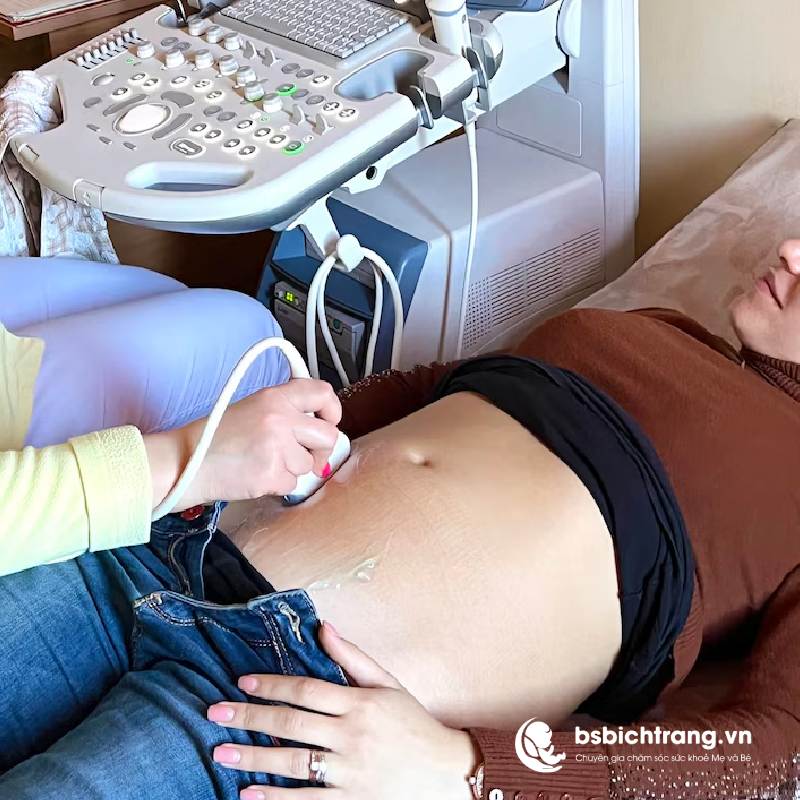 Tuần thứ 6 vẫn chưa có tim thai có sao không?