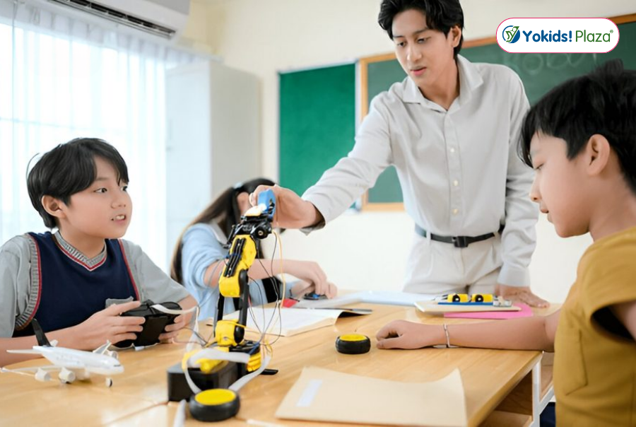 Học STEM Có Khó Không? Cách Giúp Bé Làm Quen Với STEM Dễ Dàng Hơn Học STEM Có Khó Không? Cách Giúp Bé Làm Quen Với STEM Dễ Dàng Hơn