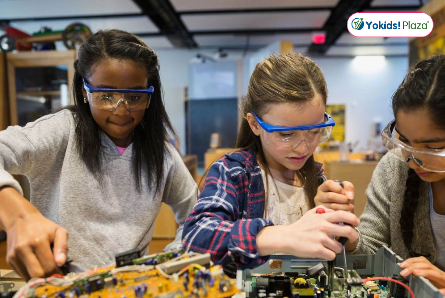 Lớp Học STEM Cho Bé 5–12 Tuổi Tại Thủ Đức: Học Mà Chơi, Chơi Mà Học Lớp Học STEM Cho Bé 5–12 Tuổi Tại Thủ Đức: Học Mà Chơi, Chơi Mà Học