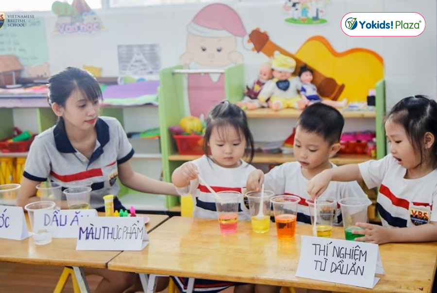 Lớp Học STEM Tại Vinhomes Grand Park Giúp Bé Khám Phá Khoa Học Qua Thực Hành Lớp Học STEM Tại Vinhomes Grand Park Giúp Bé Khám Phá Khoa Học Qua Thực Hành